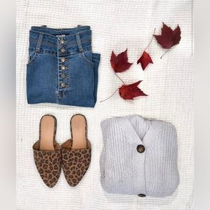 Bundle for 15% off three or more items ❤️